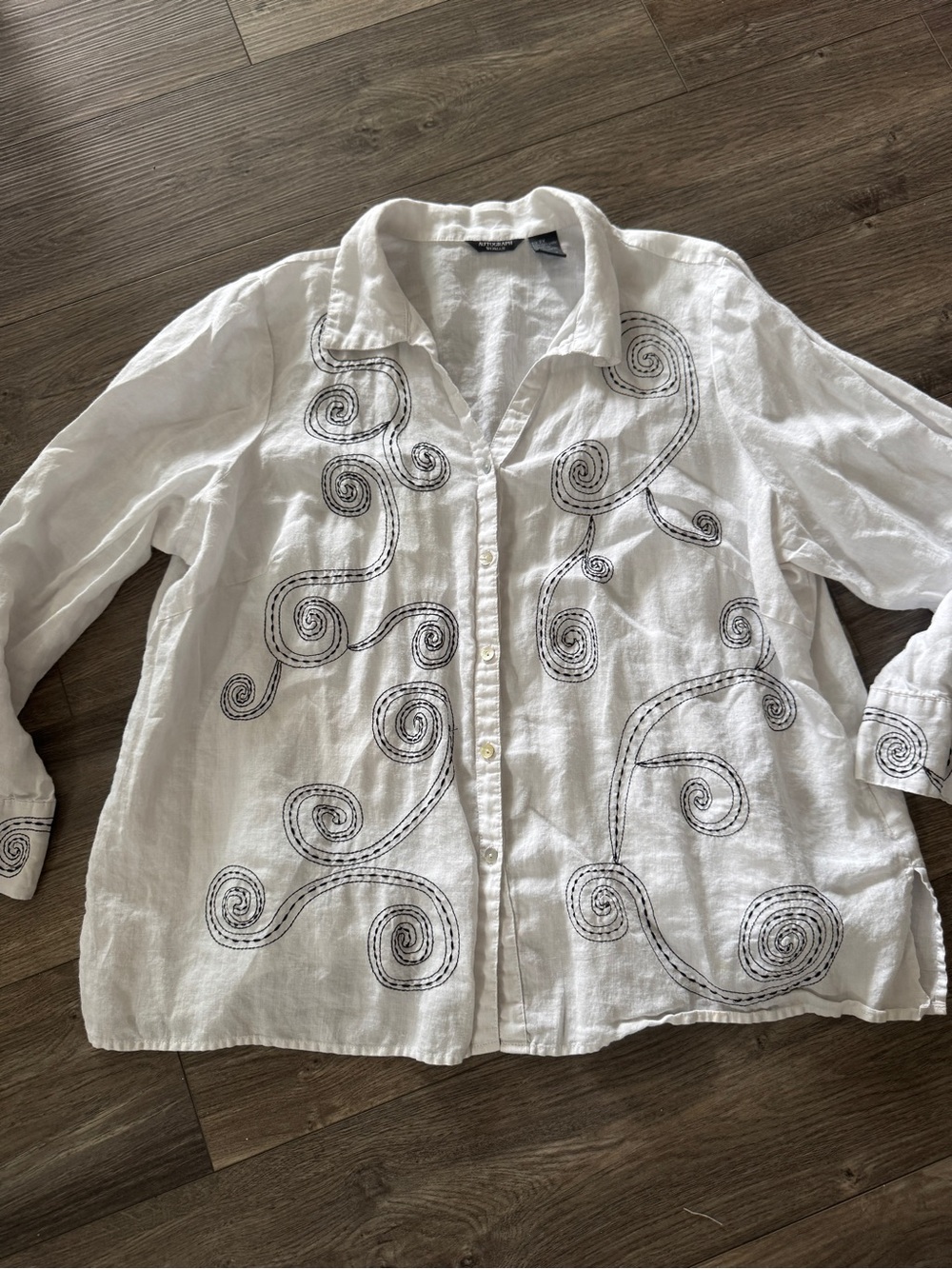 Autograph Woman Plus Size 2X 100% Linen Embroidered Button Down Shacket White